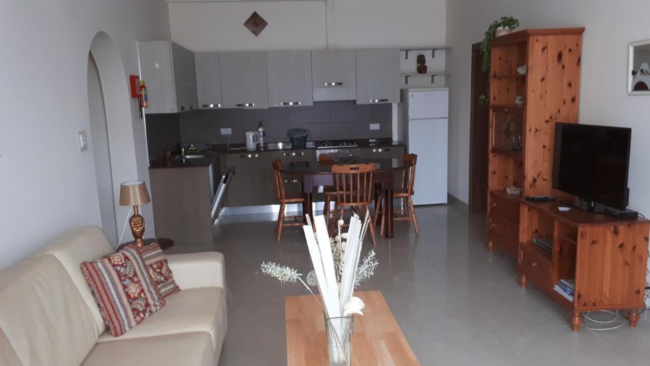 Bugibba Homes Suite St. Paul's Bay Buitenkant foto